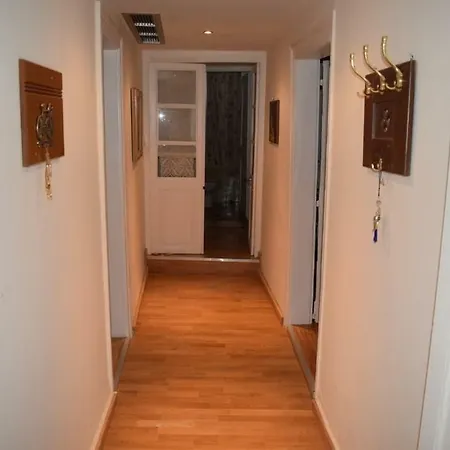 Апартаменты Archontiko Kolokotroni