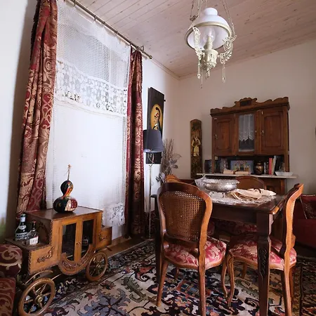Apartament Archontiko Kolokotroni *