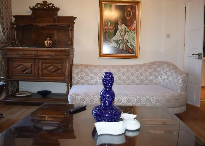 Archontiko Kolokotroni Apartman *