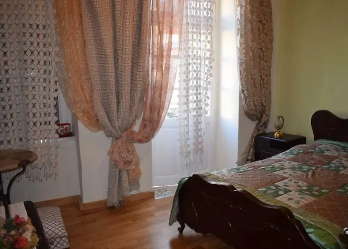 Archontiko Kolokotroni Apartman *